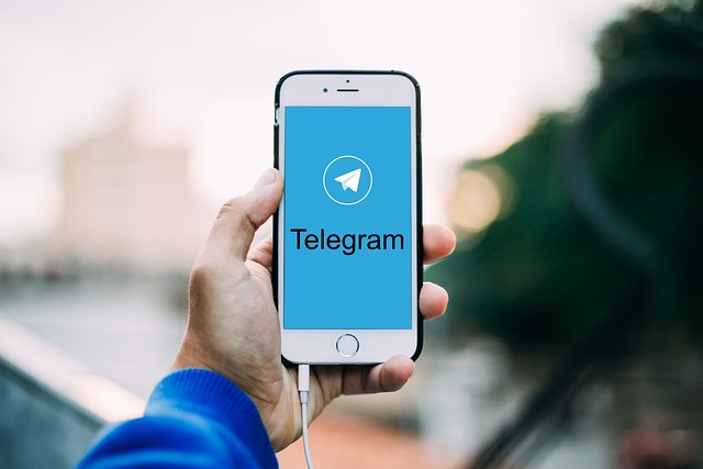 Telegram/飞机实时翻译功能如何设置?